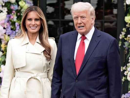 トランプ氏のロシアへの圧力路線転換、メラニア夫人の影響か「また別の街が攻撃されたわよ」