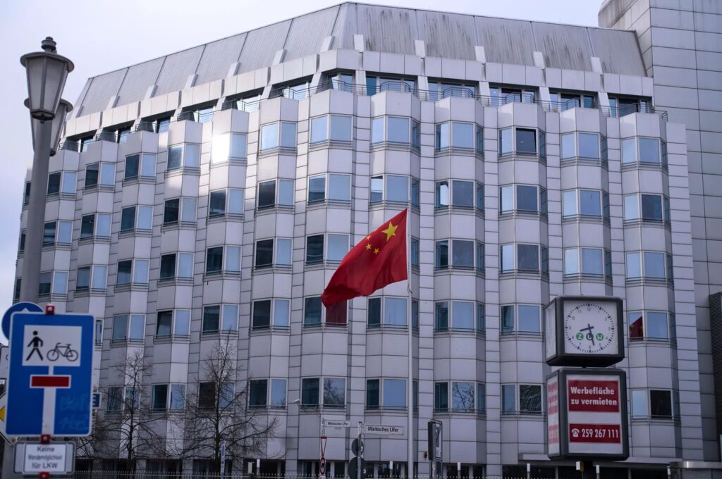 ドイツ航空機、中国軍にレーザーを照射される