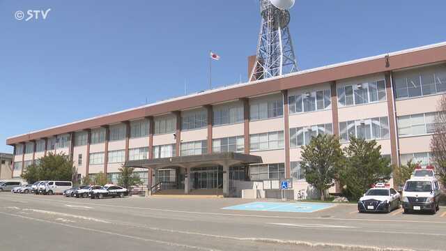 中国国籍の男2人を逮捕　「闇バイト」 配送業者から荷物をだまし取った詐欺容疑