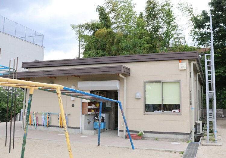 京都府西部の小学校施設で「男女共用トイレ」が物議