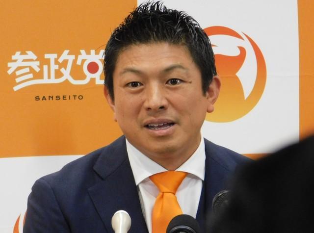 【悲報】参政党「私たちに取材したいなら記者の住所・氏名・電話番号全部ください」