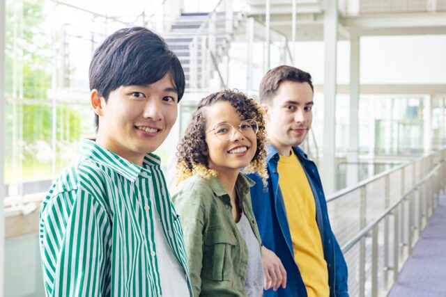 外国人留学生への「生活費支援見直し」を賞賛する日本人のヤバさ。「大学のレベルが低い国」の末路とは