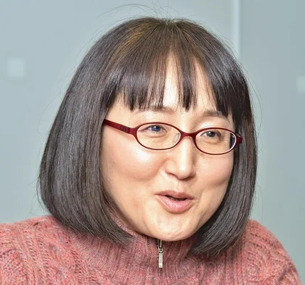 芥川賞作家「国籍の変更や、居住地は、私の選択です」･･･ｗ