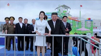 金正恩総書記の娘、13歳・165cm超「特権階級の体格」…“身長＝身分”北朝鮮で高まる「背が高くなる薬」人気