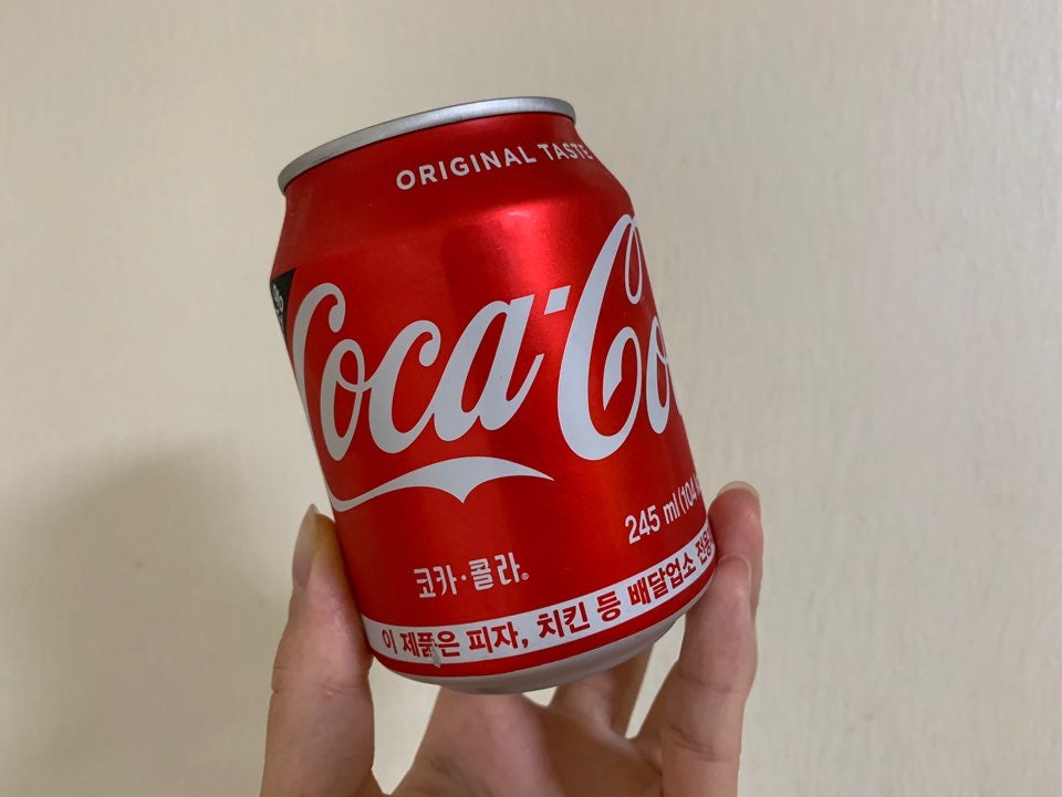 【韓国】コーラ1本1000円、コーヒー1杯1300円…ソウル清潭洞の物価にユーチューバーも驚き