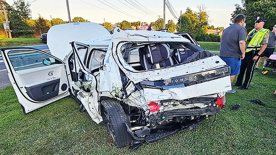 【ヒョンデ】トラックに追突されたが１８カ月の双子は無事だった…無残に潰れた現代車「アイオニック５」の奇跡
