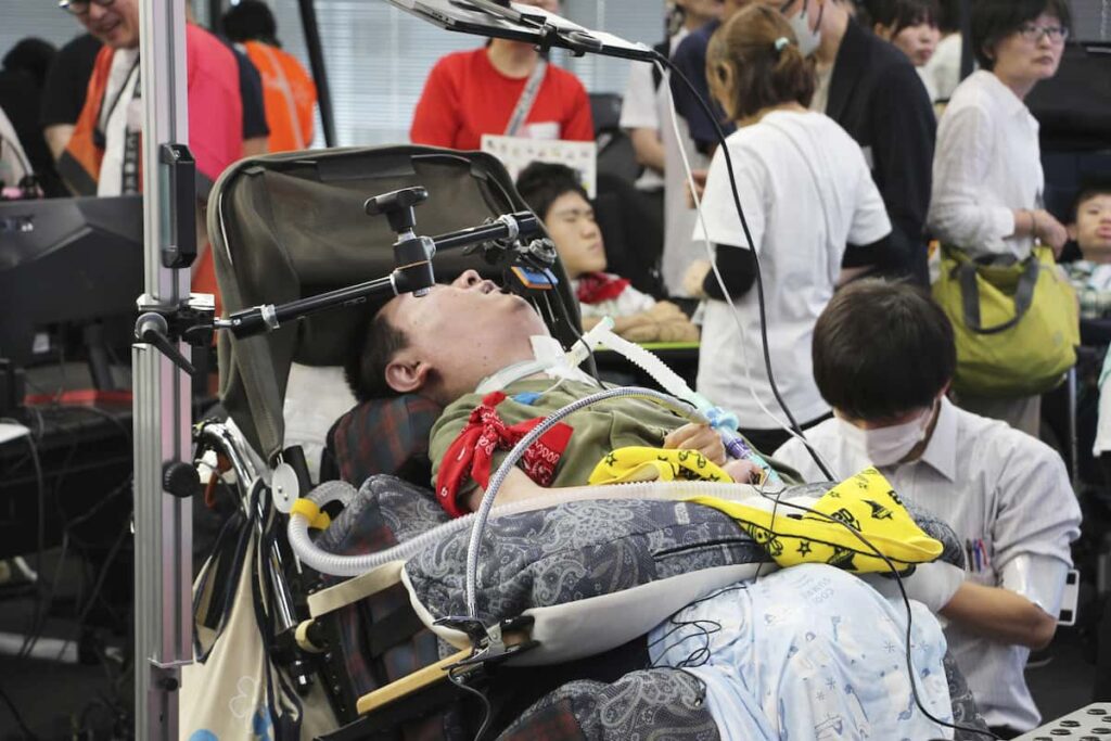 【エンタメ】「楽しかった」「達成感」　視線や口を動かしゲーム操作、身体障害ある子に体験会