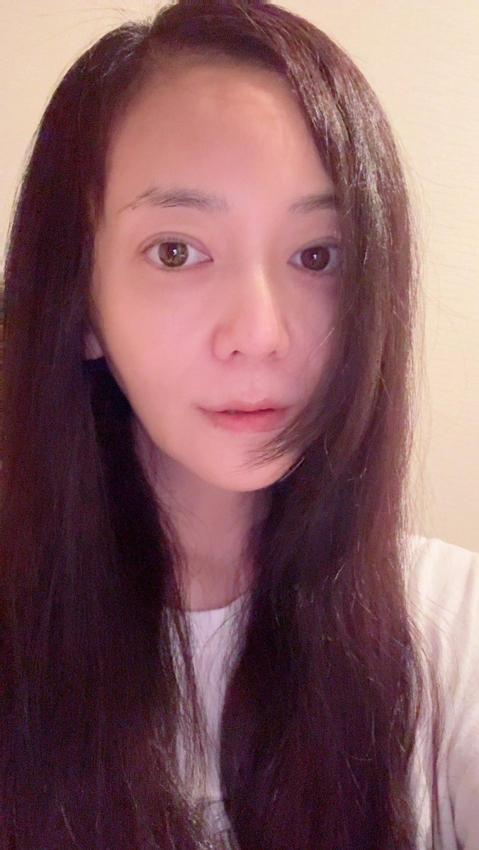 【歌手】「あの時の朋ちゃんだ」華原朋美、ダイエット成功の激変っぷりにネット騒然「めっちゃ痩せてる」