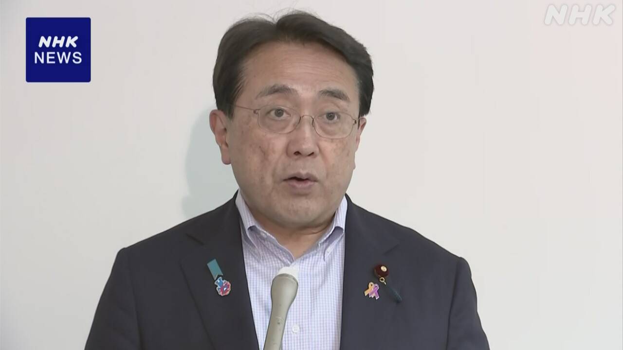 赤澤経済再生相が帰国