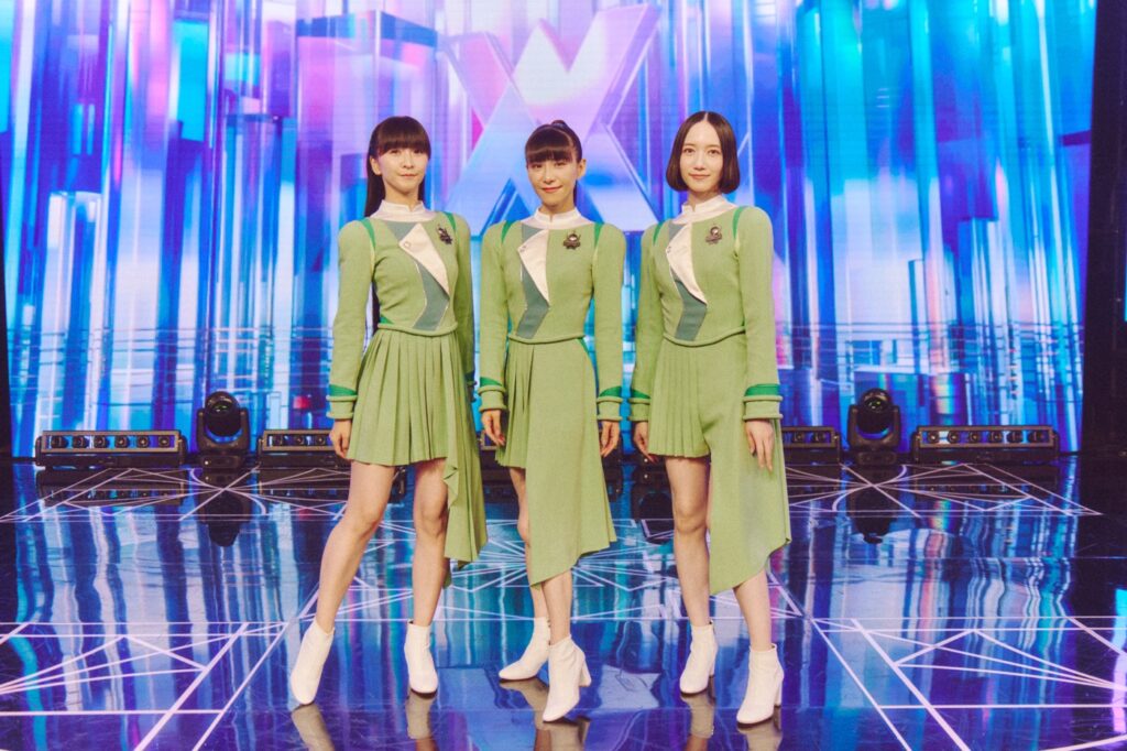 Perfume、解散っぽい。21日に重大発表。最新MVラストは戦ってきた3人が普通の女の子に戻る