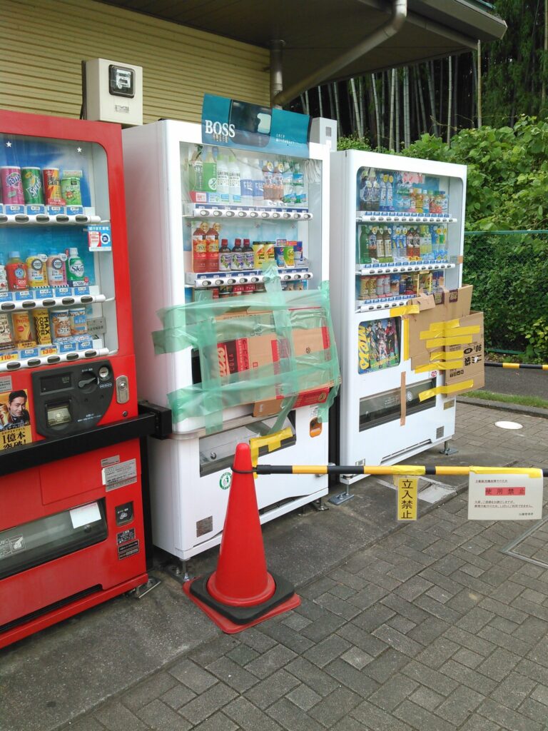 【悲報】自販機大国の日本、終わる