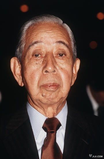 【特集】「A級戦犯」として逮捕され、巣鴨プリズンに収監されながら…岸信介が1年で国政復帰して首相になれた理由 著者は語る　『巣鴨プリズンから帰ってきた男たち』（中川右介 著）