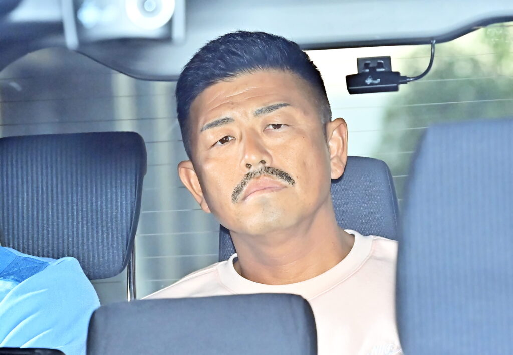【悲報】暴力団員、調査をはじめて初の2万人割れ。「今の若者は暴力団に憧れない…」