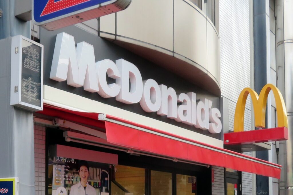 「今なら無料で飲み食いできる」　食品ロス相次いだマクドナルドを見て中国人がひらめき