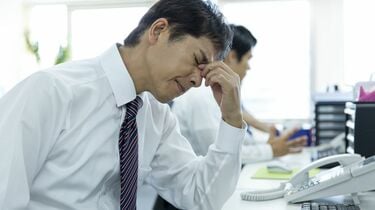 「若者上げ、中高年ディス」はなぜ起きる？　会社の失敗が世代対立にすり替わる構造