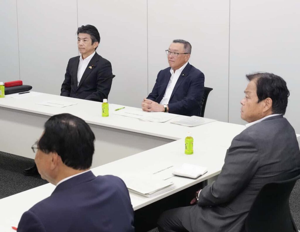 【ガソリン税暫定税率】廃止へ野党薄氷の連携　アキレス腱は財源論「国民民主だけ距離感違う」