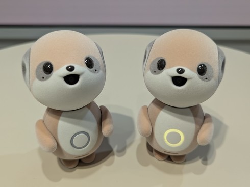 【シャープ】対話型AIロボ「ポケとも」発表　本体価格は“4万円切り”　20～30代女性がターゲット