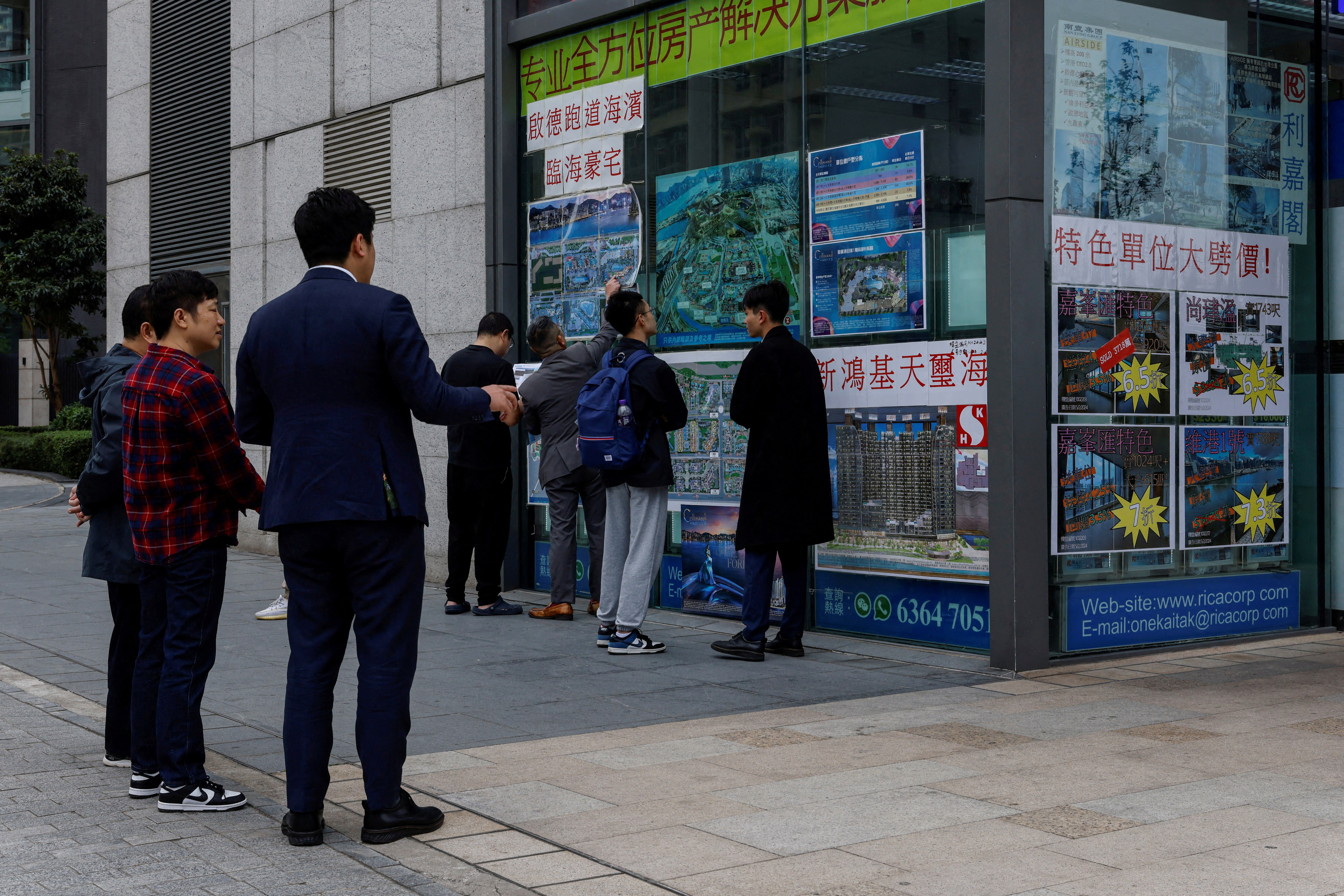 【デフォルト（債務不履行）】香港不動産ロードキング、オフショア債務全額払い停止へ・・・香港の不動産業者のデフォルトは２１年に中国の不動産危機が始まって以来初めて