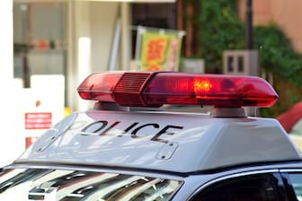 【事件】宗教団体幹部、立場利用し偽の土地売買契約締結で2億4千万円詐取「投げ銭に使った」