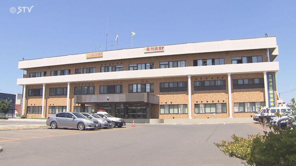 【北海道】28歳の女性宅に侵入…通報から10分間、部屋に居座り続けた自称無職男（43）を逮捕 札幌市西区