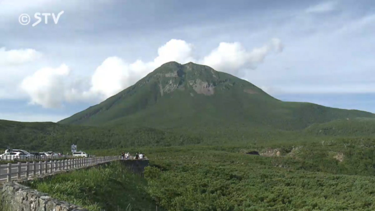 【北海道】「友人がヒグマに襲われた」登山中の男性が安否不明　引っ張られて姿見えなくなる　ハンターらが救助へ…斜里町の羅臼岳