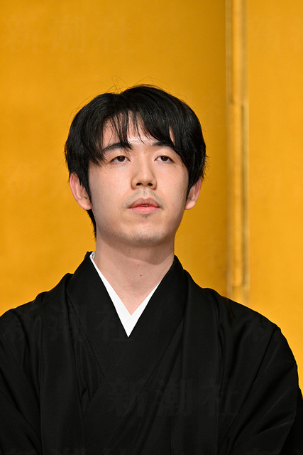 【将棋】藤井七冠が羽生前会長の面前で「女流棋士新制度」に苦言　「棋力の担保は取れているのでしょうか」