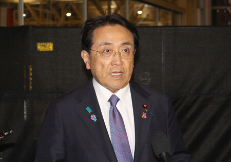 【日米関税】赤沢担当相、米国に到着「説明と違う内容になっているので経緯を説明してもらい、合意した内容を実現してもらうよう求める」
