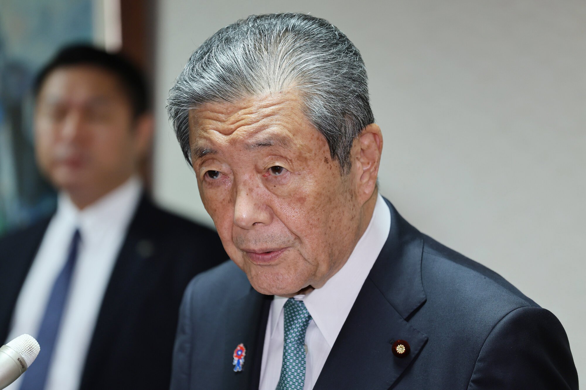 【朝日新聞】森山幹事長が靖国参拝　今年1月に日中友好議連会長に就任