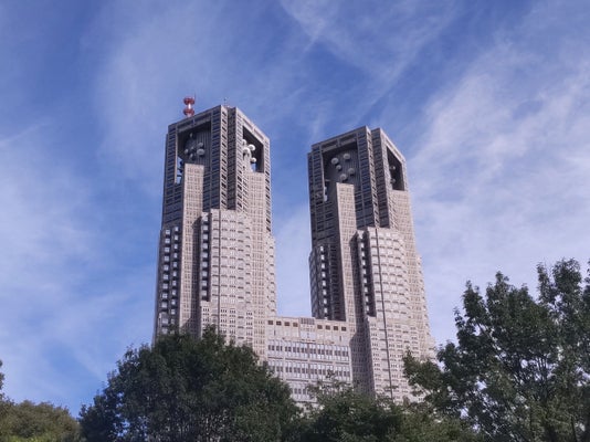 【東京】傘で「ヒヤリ」経験４割、横向きに持って「先端」当たると特に危険…衝撃は「ピアノ１台分相当」