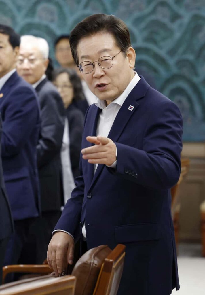 【産経新聞】李大統領、変身の裏表　韓国の「風見鶏」か　日本は称賛を惜しむなかれ