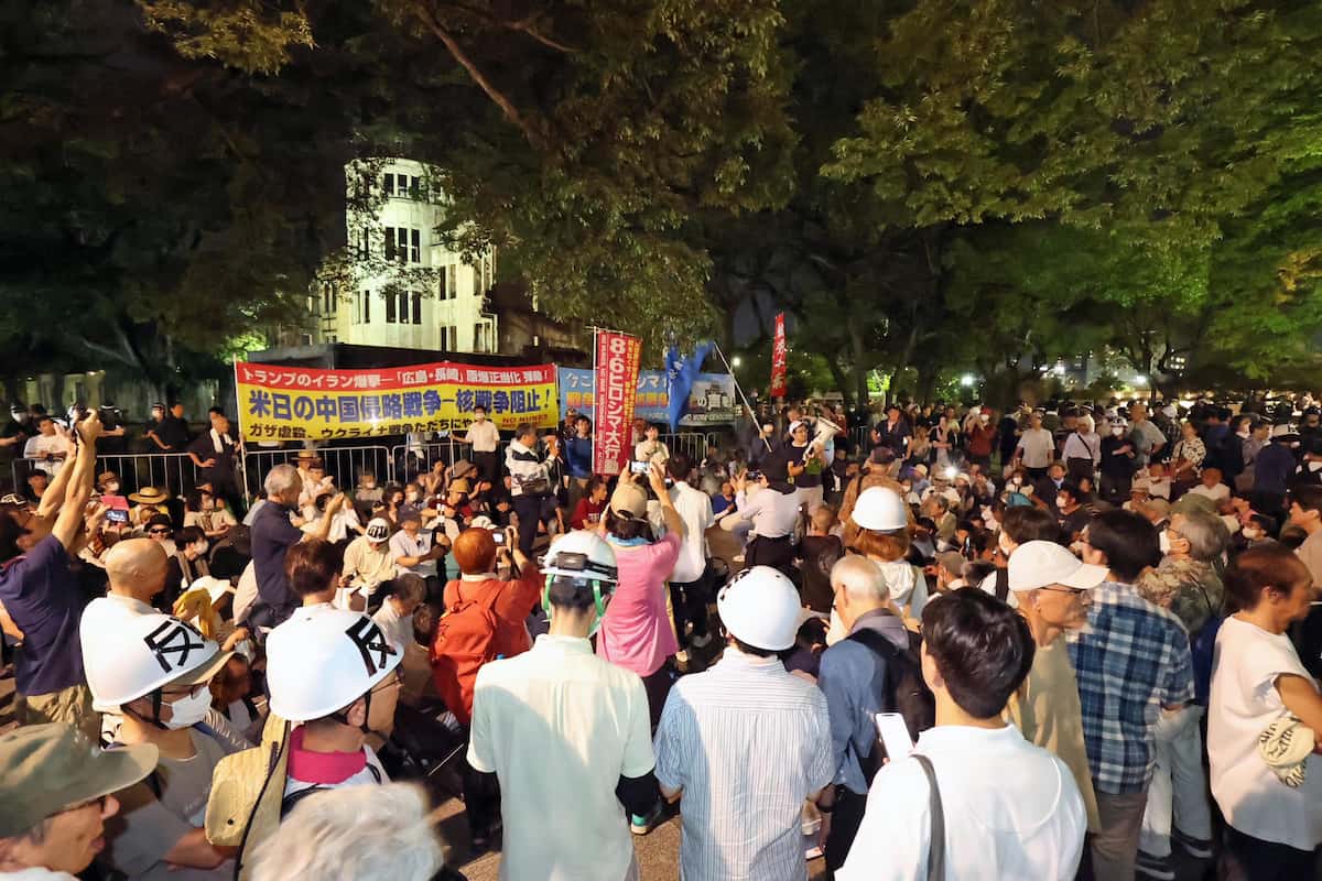 【社会】広島原爆投下80年、夜に響く「石破を倒そう！」の絶叫　入場規制前の公園に活動家ら集結