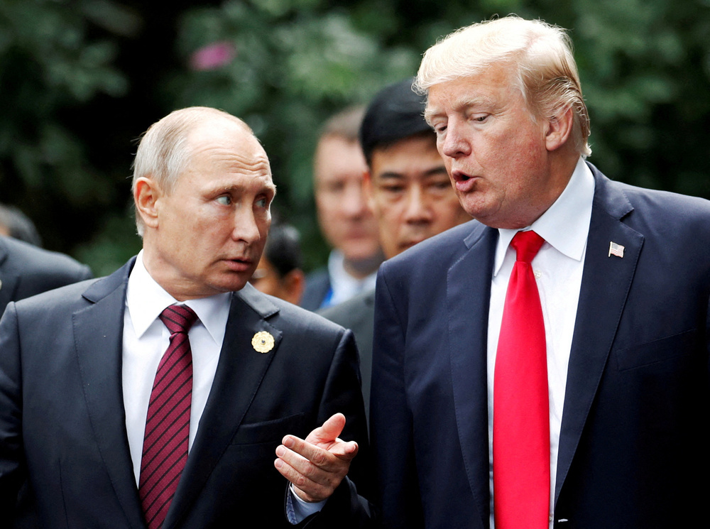 【米ロ首脳会談】米、ロシアに領土返還要求へ　「最初の2分」で取引見極め