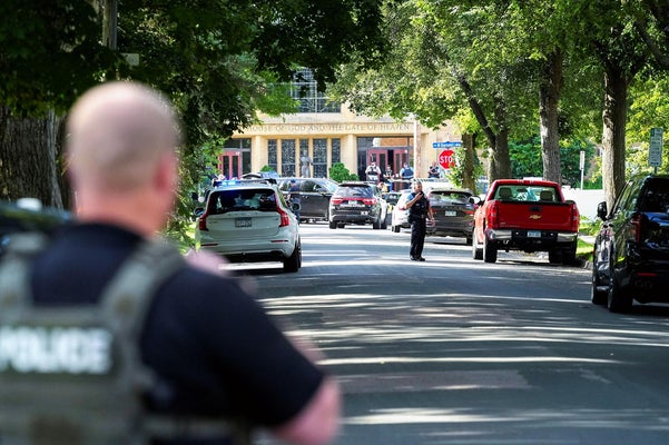 【米国】ミネソタ州ミネアポリスの小学校で銃撃事件、礼拝中の８歳と１０歳の児童が座ったまま死亡…容疑者は自殺