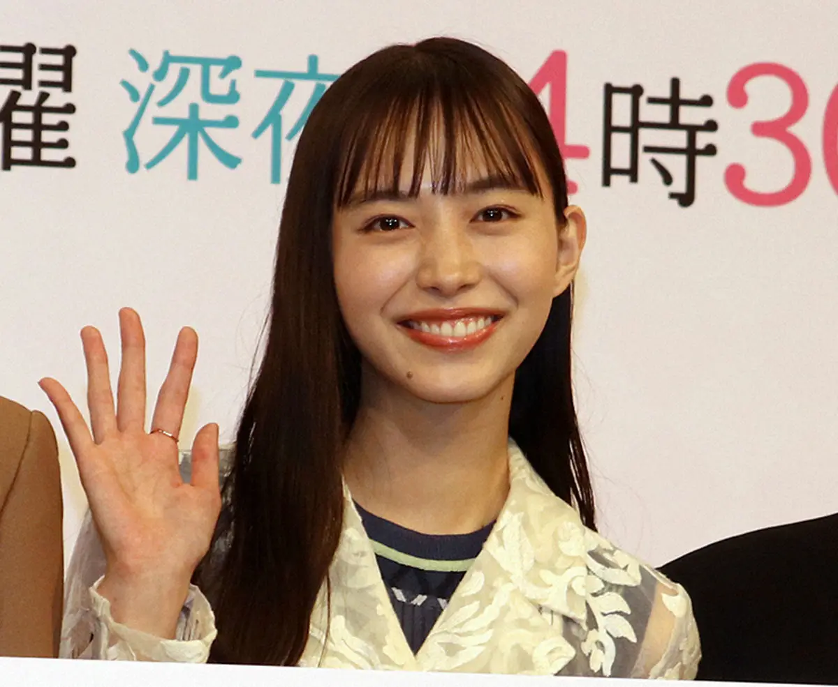 【芸能】井桁弘恵「夢がかないました」　同じ中学校出身の国民的アーティストと共演　校歌も一緒に披露