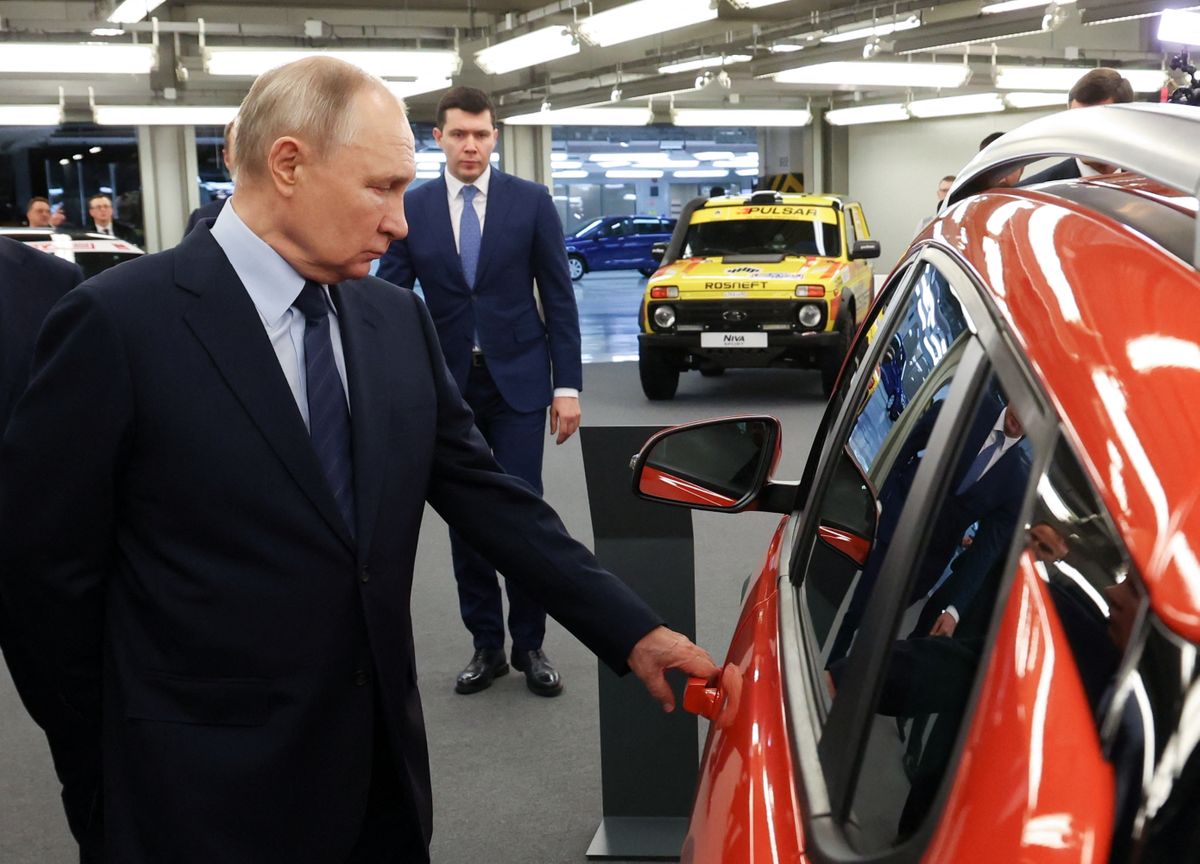 【苦境】ロシア自動車業界の不振鮮明に　“戦時経済”に陰り　販売店の倒産も…