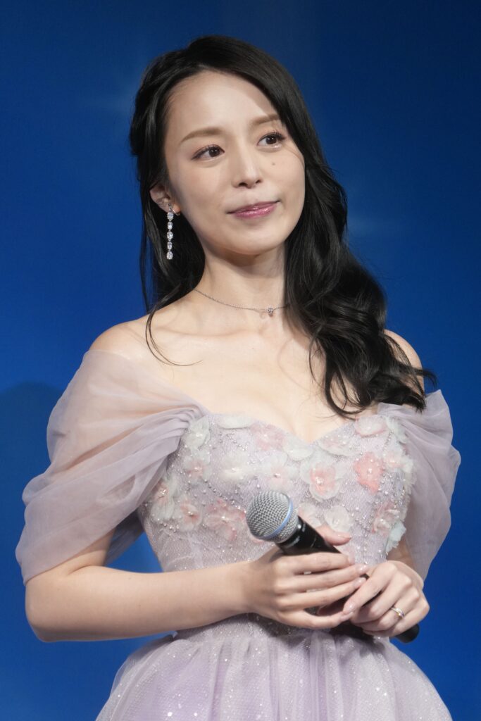 【詳報】「警察が出動する事態に」「交際0日婚から8ヶ月で別居」トップ声優・平野綾(37)と大河俳優・谷口賢志(47)の「ドロ沼離婚劇」「DV疑惑も…」