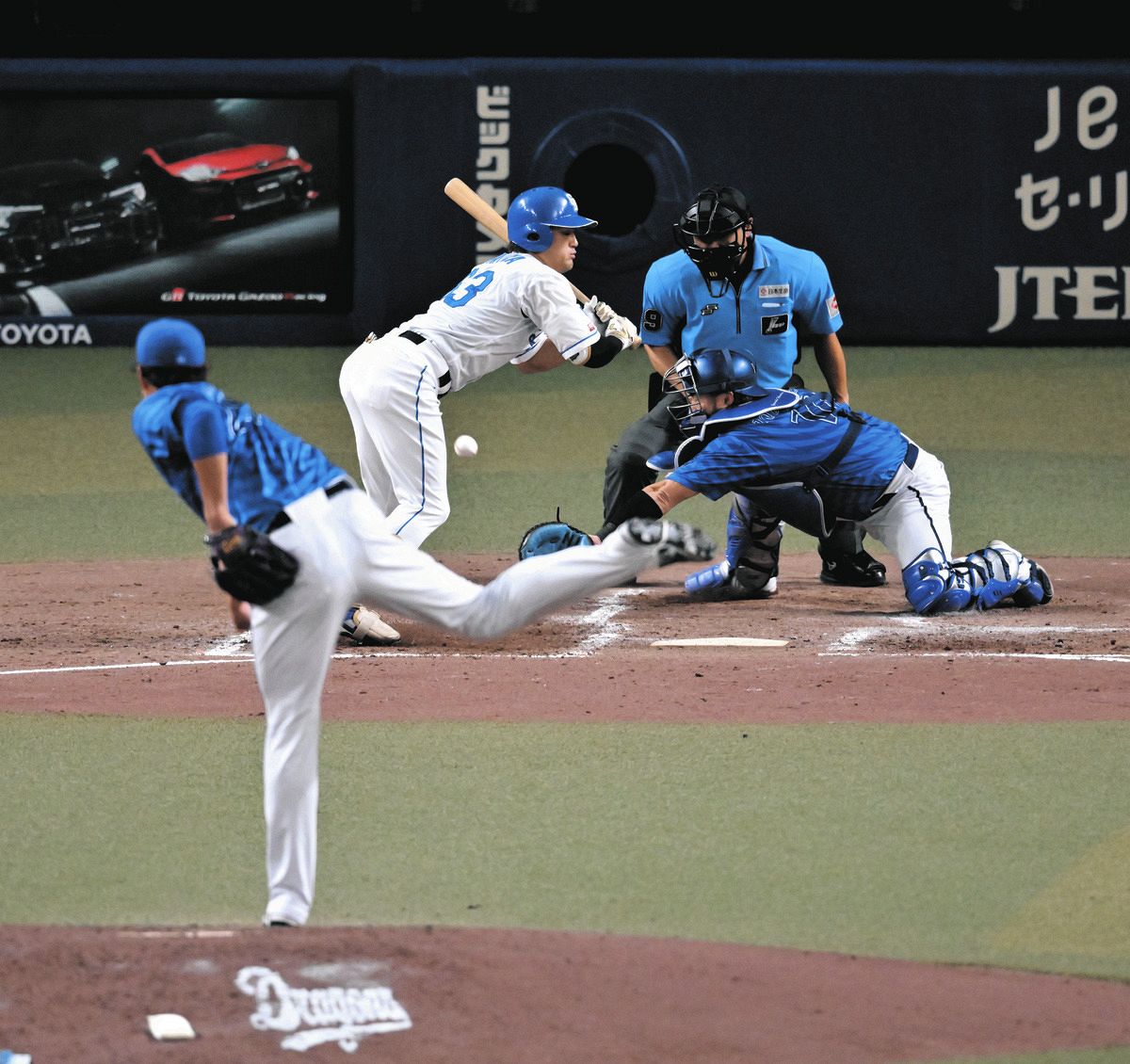【野球】中日・井上監督、ぶぜん「けが人出したくない」　藤浪への対策でスタメン全員左打「しょうがない。そういう投手を立てられたら」