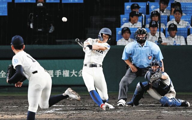 【高校野球】1回戦 綾羽 6-4 高知中央　初出場の綾羽が延長10回タイブレークで4点勝ち越し　甲子園初勝利