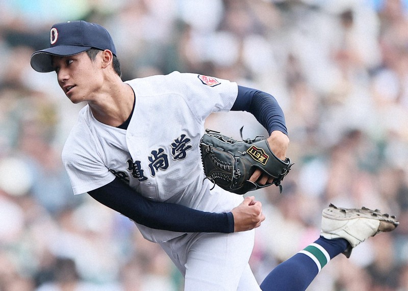 【高校野球】沖縄尚学が3-1で日大三を下し、夏の全国大会初優勝　沖縄県勢15年振り頂点