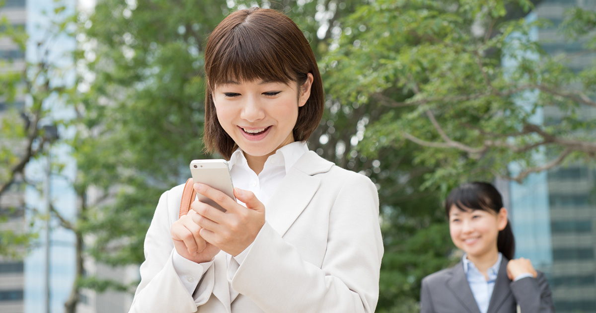 【社会】『ながらスマホ』で事故寸前でも…罪悪感ナシ6割という衝撃の現実