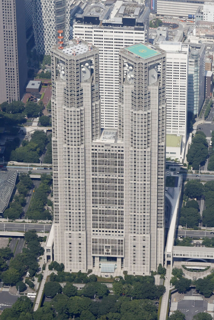 エアコン購入、都が負担減を検討　高齢・障害者世帯