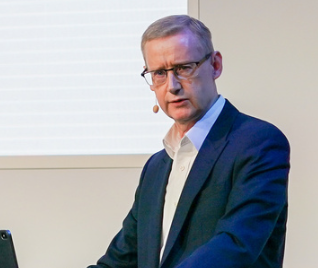 【朗報】英ジャガーCEOがクビに　ブランド刷新図るもDEI傾倒し過ぎて盛大にコケる