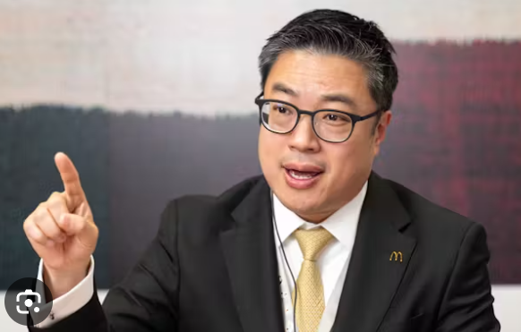 日本マクドナルド（社長が中国人）「とりあえず中身のない謝罪しとけばいいや、テヘペロ」