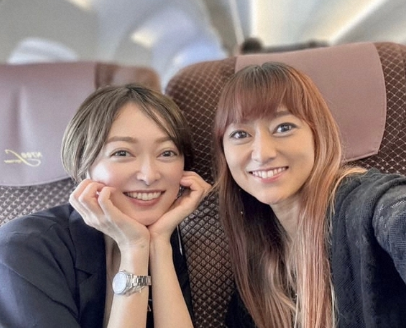 元モー娘。　新幹線で元メンバーとバッタリ！2ショットに大反響！誰だお前！！