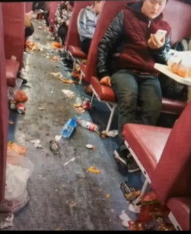 中国人「日本？の新幹線はゴミだらけ。これでは海外からの旅行客に悪影響を与えるだろう」 →？？？？