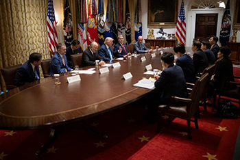 トランプ大統領、韓国の関税交渉団に対して「金正恩は元気か？」