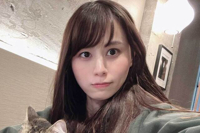 フェラーリ給油に「さすがに高すぎんか」　給油中に金額1万2000円超「いくらまで入るの…」　YouTuber・あま猫が公開