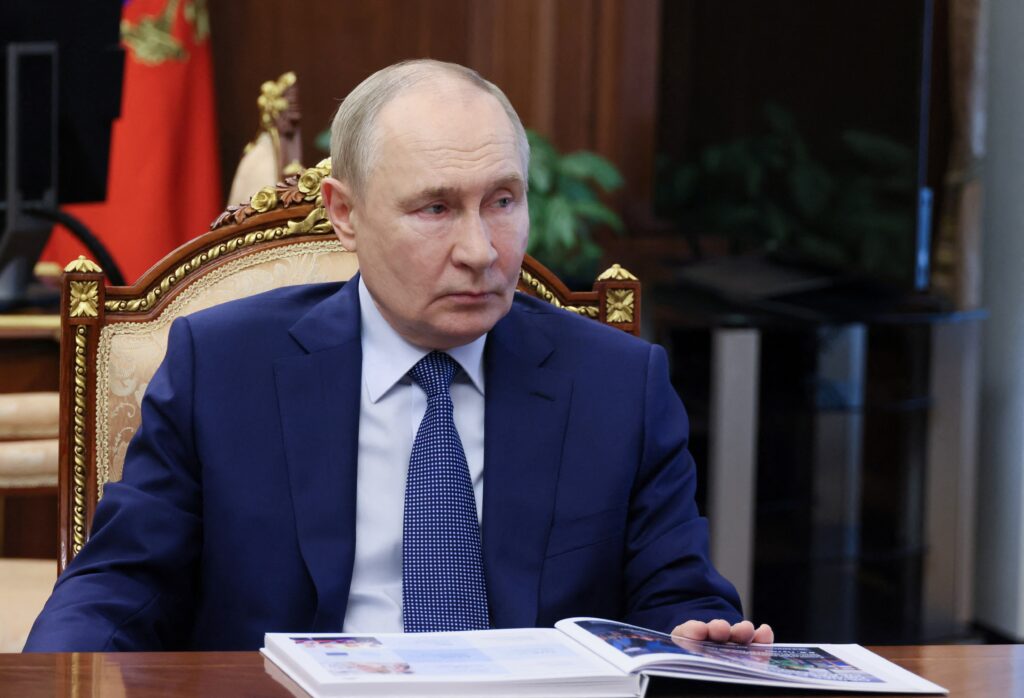 ロシア、ウクライナ東部と引き換えに停戦合意　プーチン氏が米特使に伝える＝報道