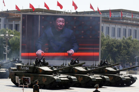 中国軍「9月の大規模軍事パレードでめっちゃすごい兵器色々見せてあげるからお楽しみに」