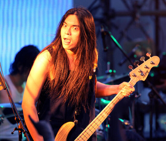 人気ベーシストKenKen、音楽専門誌「ベース・マガジン」出版元と絶縁「今後お仕事をしない事に致しました」
